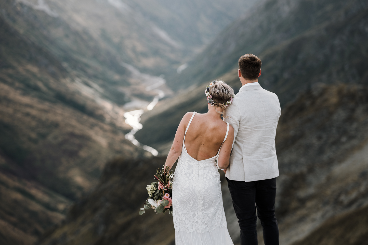 Twin Peaks Wanaka Elopement Wedding